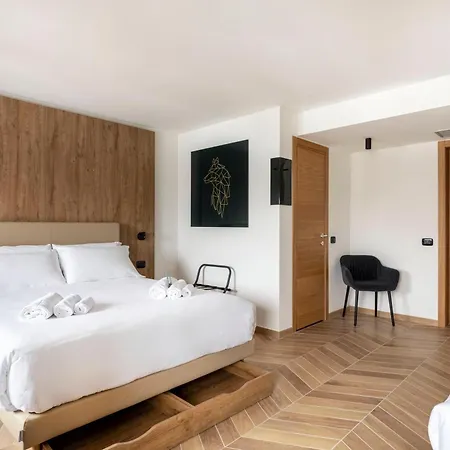 Passo Tre Croci Cortina Hotel