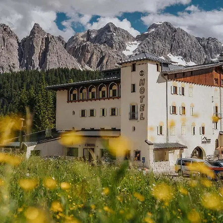 Passo Tre Croci Cortina