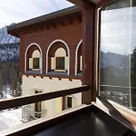 Passo Tre Croci Cortina קורטינה ד'אמפזו
