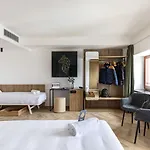 Passo Tre Croci Cortina מלון