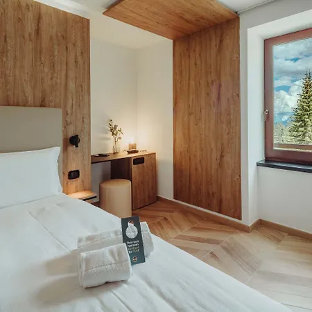 Passo Tre Croci Cortina كورتينا دامبيتزو