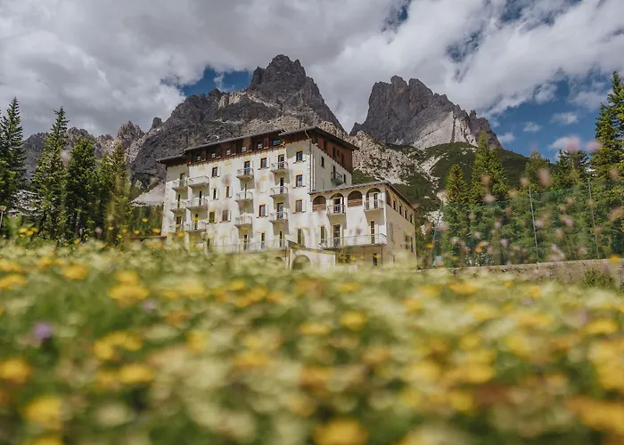 Passo Tre Croci Cortina 3*