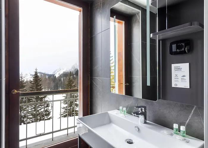 Passo Tre Croci Cortina Hotel